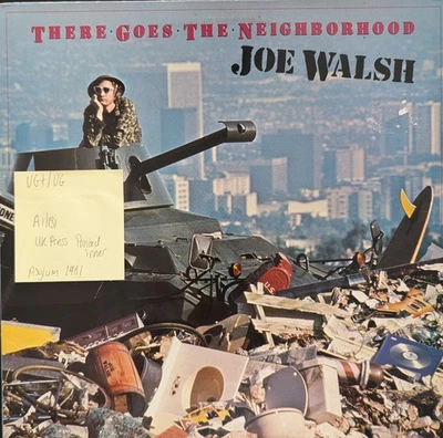 Joe Walsh There Goes The Neighbourhood Vinyl Record VG+/VG K52285 1981 - Imagem 1 de 2