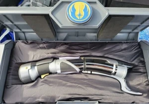 Star Wars Galaxy’s Edge Count Dooku Jedi Master Blue Legacy Lightsaber Hilt - Picture 1 of 1
