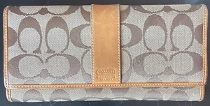 Vintage Coach Taupe Logo Canvas 8" Dreifachfaltung Ausweis Geldbörse Druckknopfverschluss Reißverschluss - Bild 1 von 4