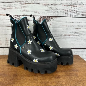 Women's Lamoda Black Platform Pull On Ankle Boots Daisy Grunge Punk Chunky Sz 10 - Picture 1 of 8