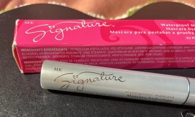 Máscara impermeable Mary Kay Signature negra marrón .33 OZ NUEVO EN CAJA NOS  Foto 1 de 2