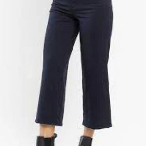 Neu mit Etikett Judy Blue High Waist Crop Jeans Marine Größe 26" Taille - Bild 1 von 5