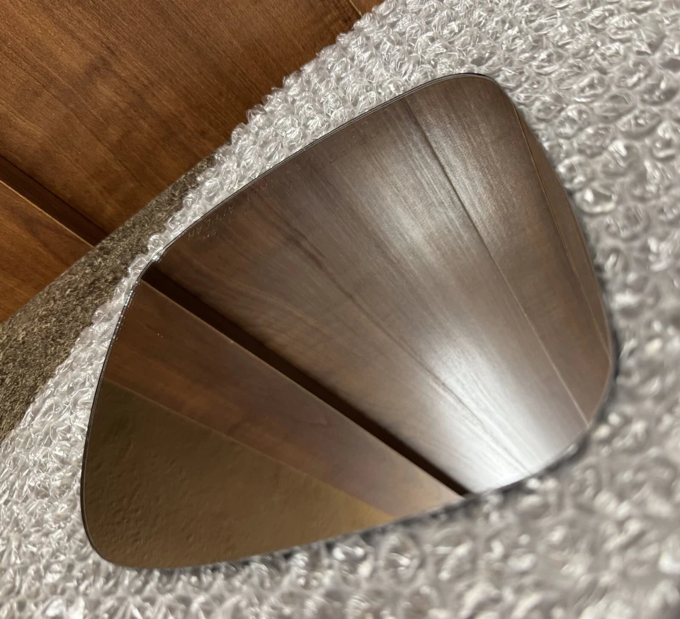 Espejo retrovisor derecho de vidrio para Chrysler Town Country, Dodge Grand Caravan sin punto ciego Foto 1 de 2