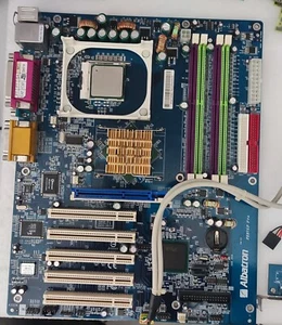 Albatron PX875P PRO - Intel 875P (Canterwood) Chipset + Intel Pentium4 3.00GHZ - Imagen 1 de 3