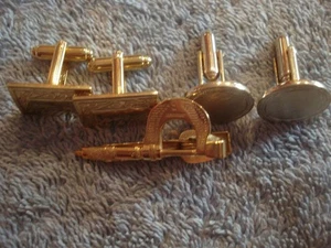2 VINTAGE SETS OF GOLD-TONED CUFFLINKS & A GOLD-TONED MICROMETER TIE BAR - Picture 1 of 8