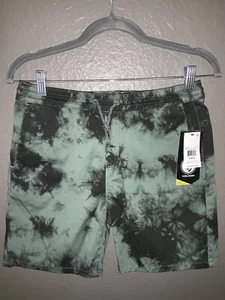 VOLCOM BOYS Green/ Black Frickin Mix Shorts Size Large 12 NWT - Picture 1 of 3