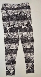 LulaRoe Girls / Toddlers Disney Monster Print Leggings NWOT sz S - M - Picture 1 of 3