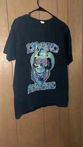 Lynyrd Skynyrd Ass Kickin Concert Large T-Shirt - Picture 1 of 3