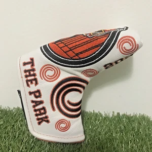 Odyssey 2020 Limited Edition August Major Blade Headcover - White/Orange/Brown - Bild 1 von 7