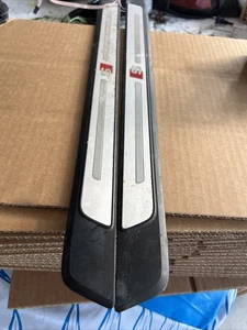 AUDI A4 S4 B9 2017-2024 IZQUIERDA DERECHA UMBRAL PLACA RASGUÑO MOLDURA PAR X2 OEM - Imagen 1 de 14