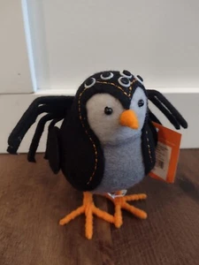 Target Hyde and EEK! Halloween Bird Featherly Friends Spider Bird Webber NEW - Picture 1 of 7