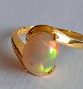 ANELLO IN ARGENTO STERLING 925 DORATO CON OPALE NATURALE DI WELO - Foto 1 di 9