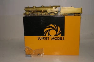SUNSET MODELS BRASS HO SCALE USRA LIGHT 4-8-2 STEAM LOCOMOTIVE ENGINE, BOXED - Picture 1 of 10