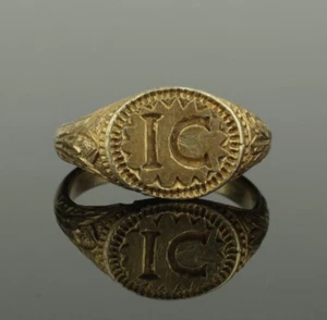 BEAUTIFUL ANCIENT MEDIEVAL SILVER GILT SEAL RING - CIRCA 14th/15th Century AD - Picture 1 of 4