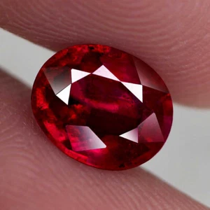ES 2.67 ct. Rubí Natural Oval Rojo Nigeria - Imagen 1 de 3