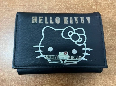 PORTAFOGLIO HELLO KITTY CON DIFETTO 11X8 CM USATO PARI AL NUOVO - Immagine 1 di 4