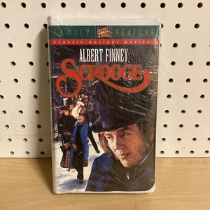 Scrooge VHS Fox Video Albert Finney Alec Guinness Vintage Cassette Tape - Imagen 1 de 12