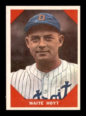 1960 Fleer #69 Waite Hoyt   NM/NM+ X3184701 - Image 1 of 2