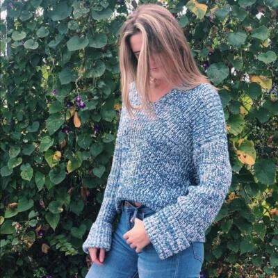 Suéter Kenneth Cole Azul Cuello en V Talla Mediana Foto 1 de 4