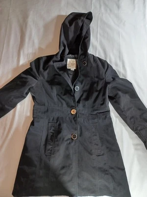 Chaqueta Esprit Mujer Mediana Negra Con Capucha Gabardina Botón Frontal Bolsillos Largos Foto 1 de 4