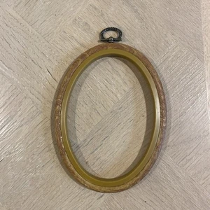 Vintage Flexi-Hoop 6” Frame Embroidery Cross Stitch Needlework Hoop - Picture 1 of 6