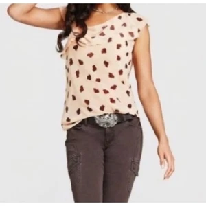 Blusa CAbi Talla M Rubor Rosa Marrón Top Floral Manga Acampanada Volantes Transparentes Dulce - Imagen 1 de 7