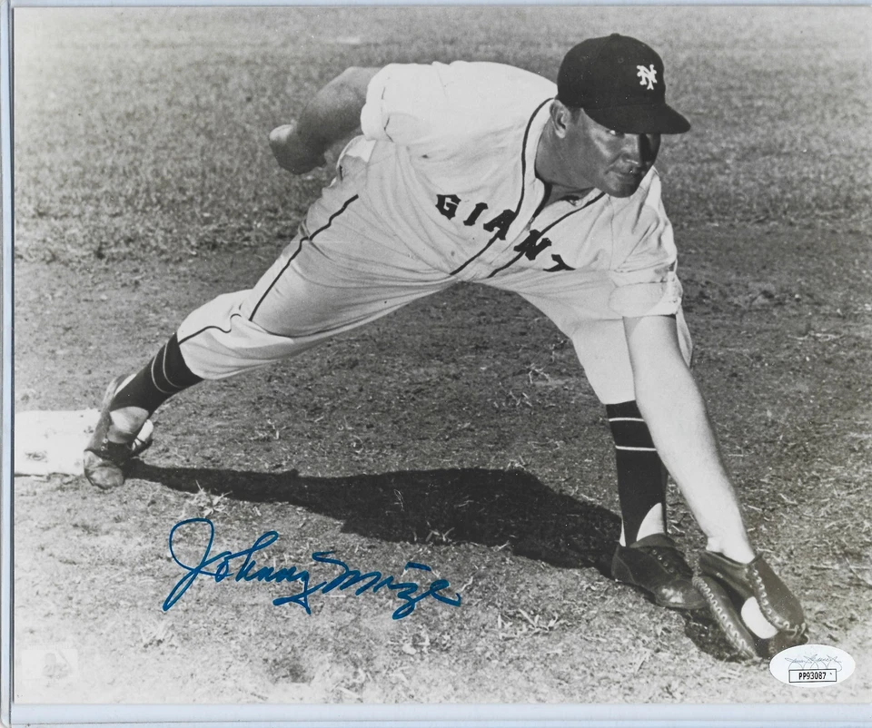 Auotgraphed Johnny Mize photo HOF - Image 1 of 1