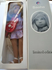 RARE SASHA DOLL 184A HARLEQUIN GUITAR Limited Edition (1984 Box & Tag UK (2) - Picture 1 of 7