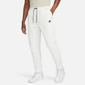 NWT! Nike Sportswear Tech Essentials Men’s Large Lined Commuter Pants DQ4343-030 - Picture 1 of 4