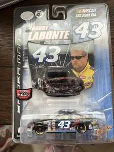 Bobby Labonte #43 Spider-Man 3 NASCAR Diecast Car 1:64 - Picture 1 of 2