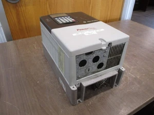 Allen-Bradley PowerFlex 70 AC Drive 20AD011A0AYNANNN 7,5 HP 3Ph con teclado usado - Imagen 1 de 9