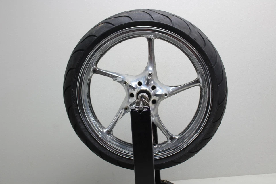 Llanta delantera Yamaha YZF R6 YZF-R6 2003-2005 (recta) Foto 1 de 4