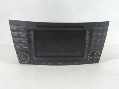 2007-2007 Mercedes-benz E350 Am Fm Cd Player Radio Receiver LVW2C - Image 1 of 4