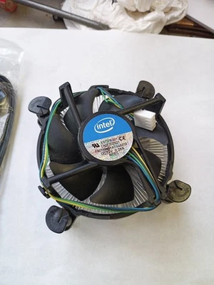 Intel E97378-001 Aluminum Socket Cooling Heatsink Fan - Image 1 of 3