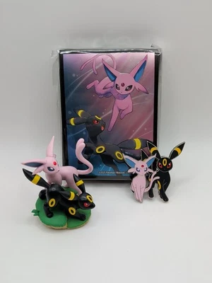 Prismatic Evolutions Premium Figure Collection Espeon & Umbreon PIN Sleeves - Image 1 of 4