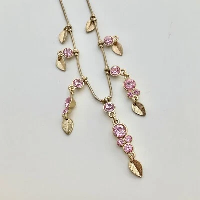 "Collar con dije de hoja de oro cristal rosa joyería peregrina nuevo con etiquetas, 17"" ajustable" Foto 1 de 4
