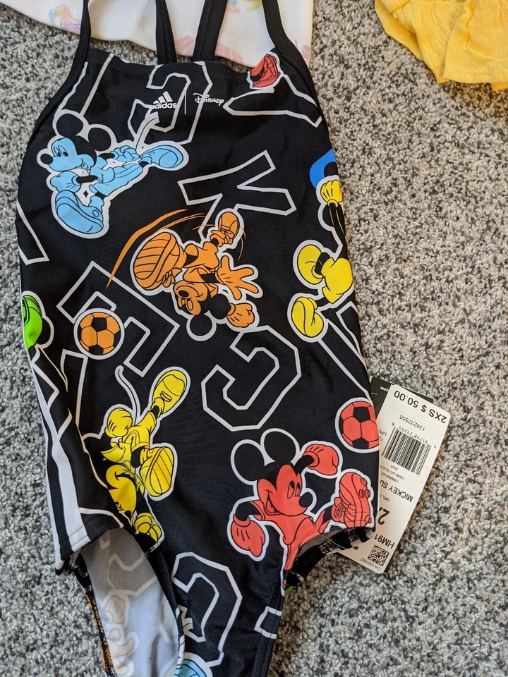 Nuevo con etiquetas Traje de baño Adidas Niñas Disney Mickey Mouse, Talla extra extra pequeña 2XS Foto 1 de 3