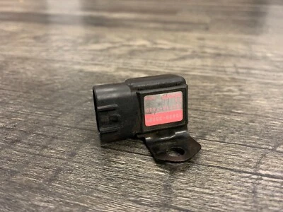 Sensor de presión de aire Suzuki GSXR600 GSXR750 GSXR1000 650 Burgman OEM IAPS Boost Foto 1 de 3