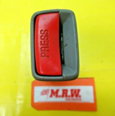 RIGHT FRONT SEATBELT SEAT BELT BUCKLE LATCH PASSENGER RF for 00 01 02 MAZDA 626  Foto 1 de 4