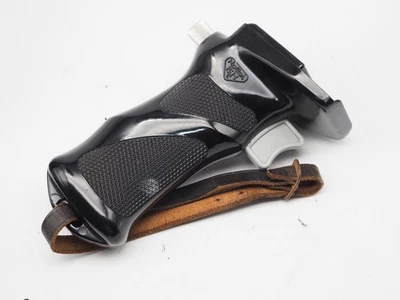 Rollei F&H Rolleiflex Pistol Grip shutter release fits 2.8F 3.5F, NO ROLLEIFIX - Image 1 of 4