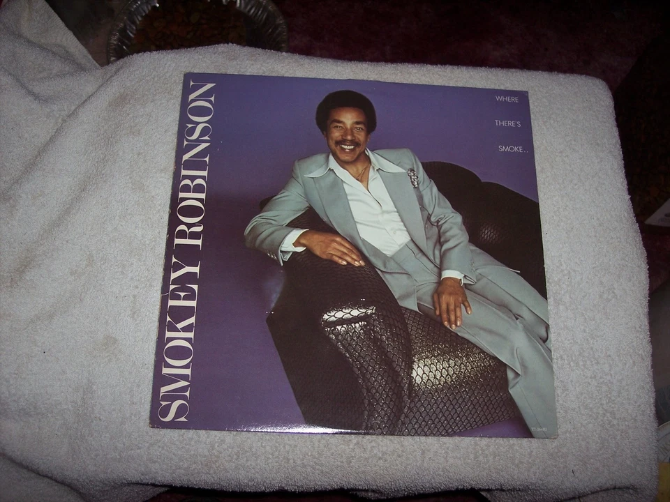 LP--SMOKEY ROBINSON--WHERE THERE'S SMOKE  **NM VINYL**   #292 - Image 1 of 4