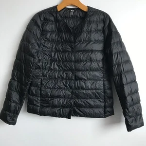 Uniqlo Womens Puffer Jacket Medium Snap Button Down Flled Collarless V Neck - Picture 1 of 8