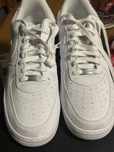 Size 10.5 - Nike Kobe Bryant x Air Force 1 Low Forever White - Picture 1 of 10