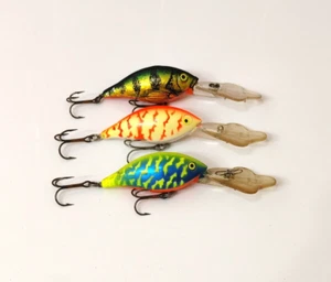 (3) Vintage Pre-Rapala Luhr-Jensen Hot Lips 1/2 oz Crankbait Lures Lot of 3 - Picture 1 of 3