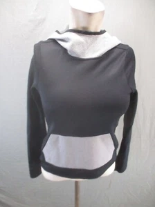 Nike Size M 10-12 Girls Black Stretch Pocket Fleece Lined Athletic Hoodie 253 - Picture 1 of 11