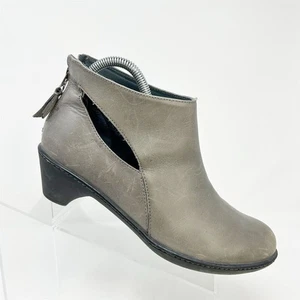 Dansko Bonita Gray Leather Heeled Ankle Booties Size 38 (US 7.5-8) Back Zipper - Picture 1 of 12