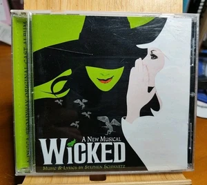 Wicked π΅ Soundtrack - MUSIC CD π΅ FREE POST - Picture 1 of 3
