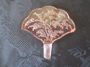 Antique Czech Etched Glass Fan Shaped Perfume Dabber (only) Floral Lace Design - Picture 1 of 7