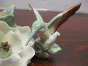 Colibrí con flores candelabro de té y estatuilla - Imagen 1 de 6
