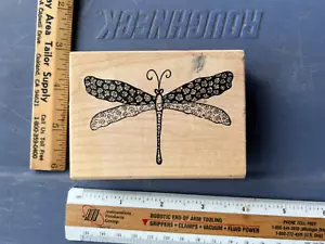 UMRISSE GUMMISTEMPEL Libelle - 4 x 3 Holz montiert Gummistempel GEBRAUCHT - Bild 1 von 3
